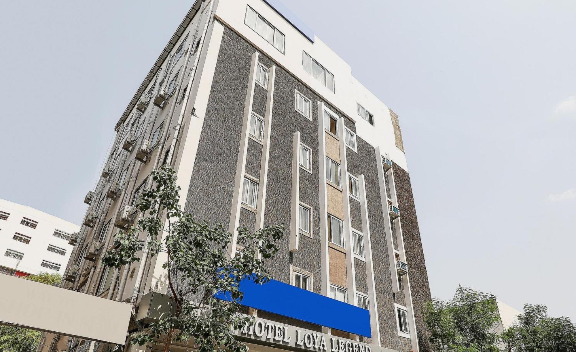 Capital O Sky Grand Hotell Hyderabad Exteriör bild