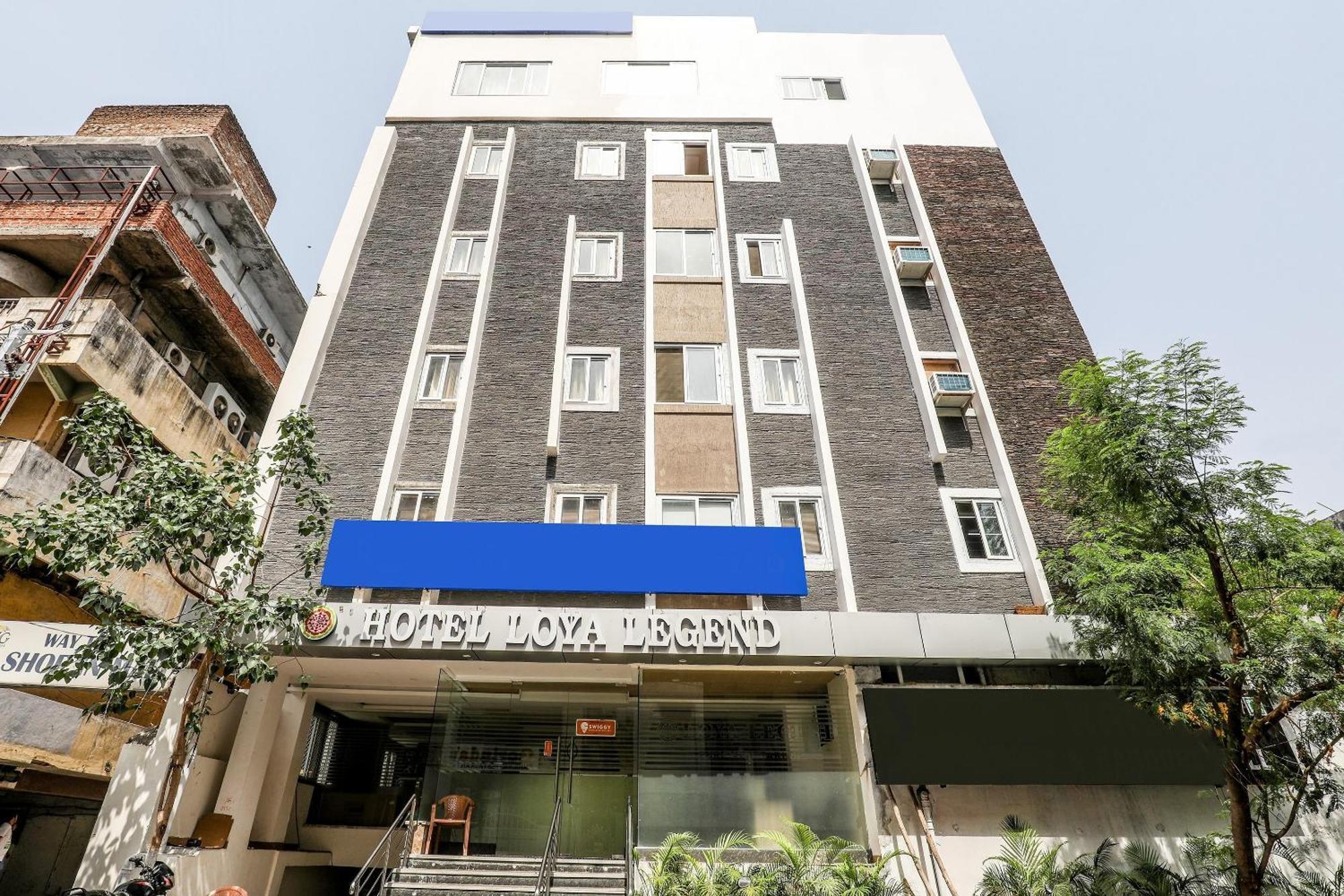 Capital O Sky Grand Hotell Hyderabad Exteriör bild