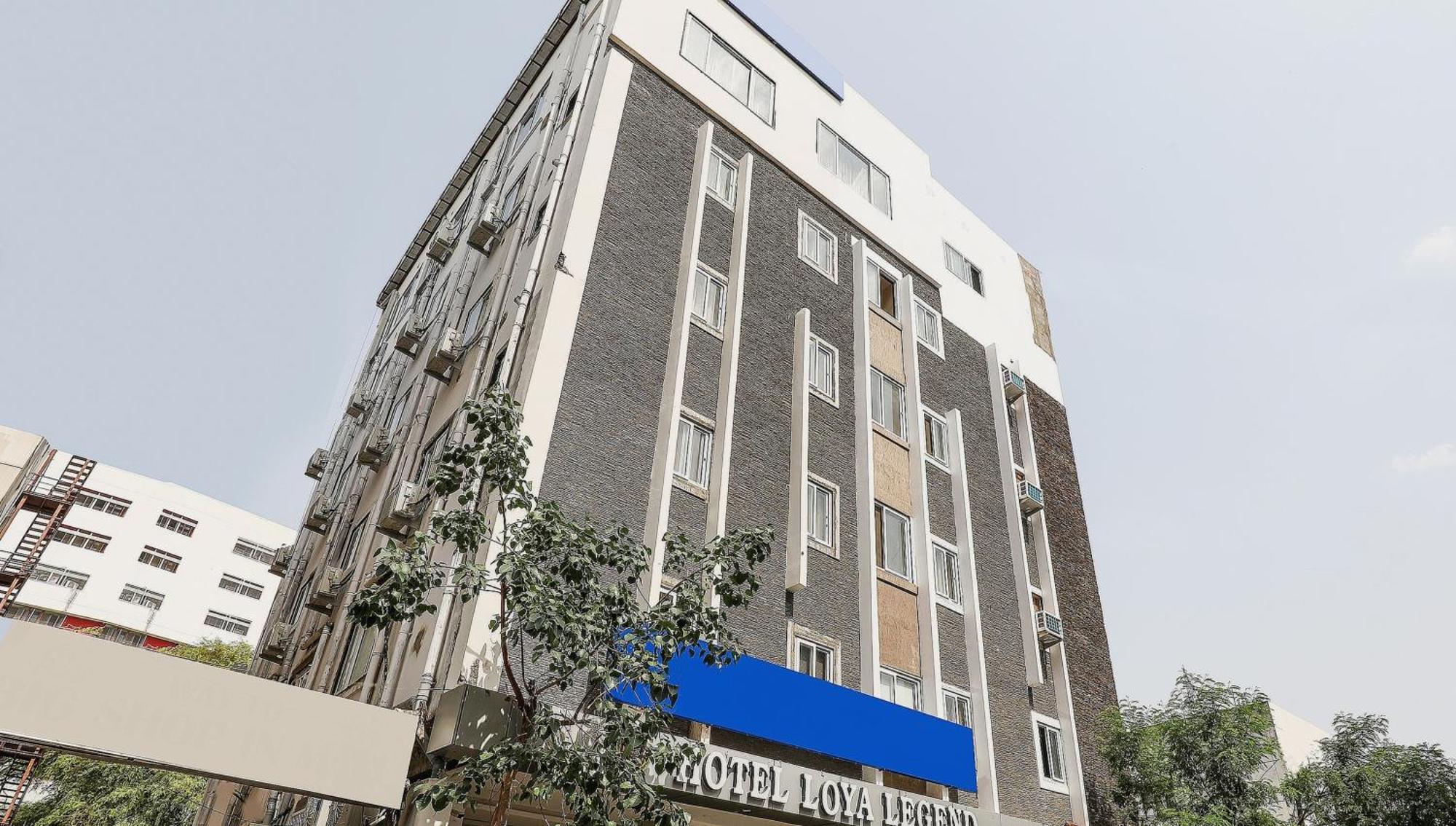 Capital O Sky Grand Hotell Hyderabad Exteriör bild