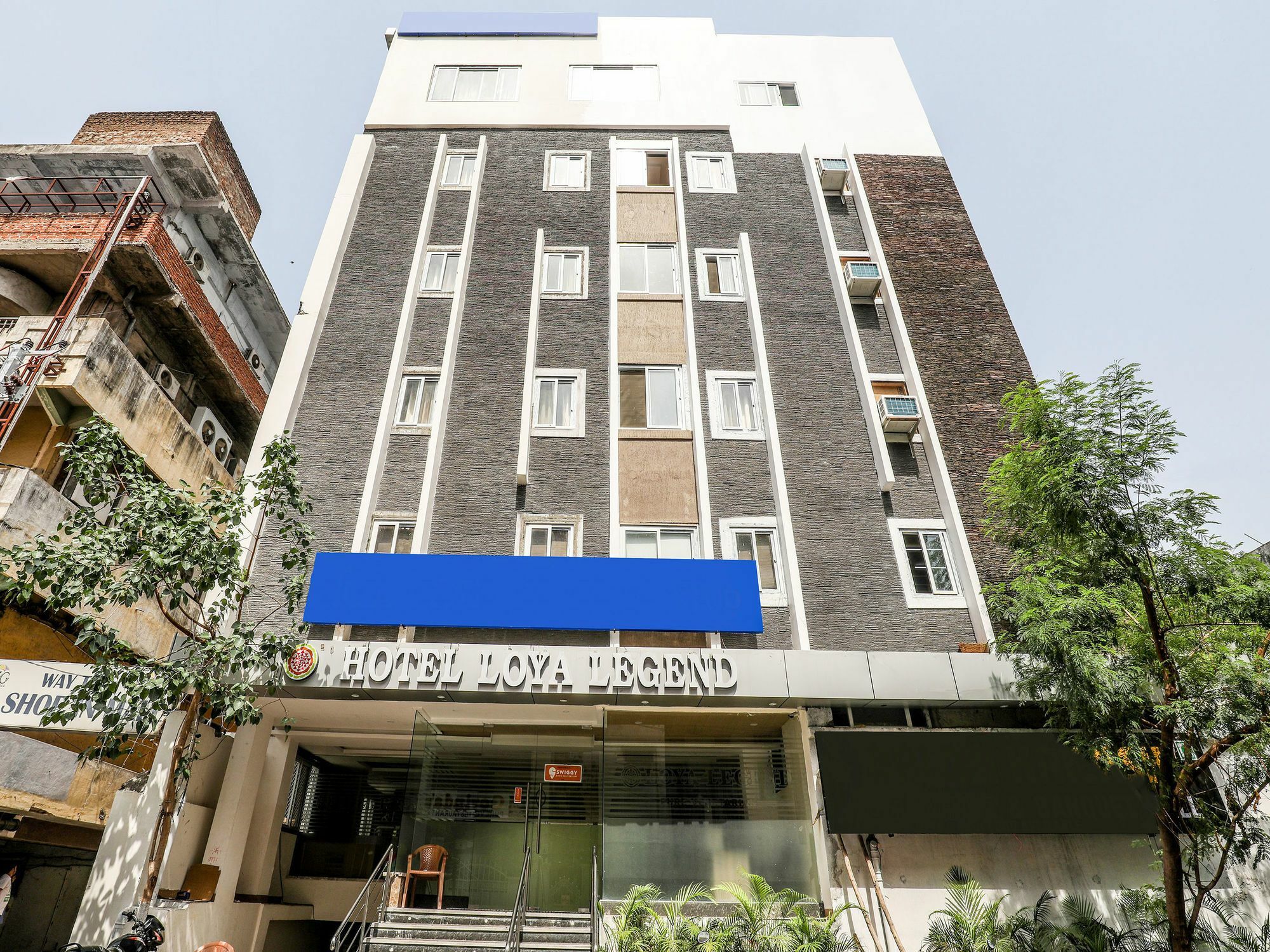 Capital O Sky Grand Hotell Hyderabad Exteriör bild